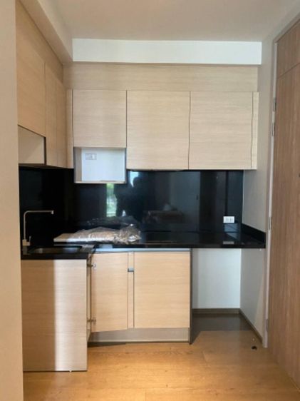 ตกแต่งครบ 2018 อื่นๆ 40 ตร.ม. 1 ห้องนอน 1 ห้องน้ำ คอนโดสำหรับ ขายใน คลองตัน รูปที่ 2