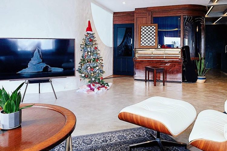 ตกแต่งครบ 2010 อื่นๆ 175 ตร.ม. 2 ห้องนอน 2 ห้องน้ำ คอนโดสำหรับ ขายใน คลองเตยเหนือ รูปที่ 2