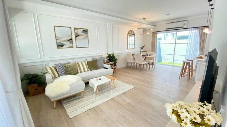 ตกแต่งครบ 2022 Land and Houses 122 ตร.ม. 3 ห้องนอน 3 ห้องน้ำ ทาวน์เฮาส์สำหรับ ขาย &amp; เช่าใน ดอกไม้ รูปที่ 3