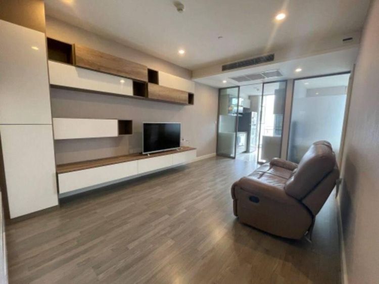 ตกแต่งครบ 2015 Land and Houses 50 ตร.ม. 1 ห้องนอน 1 ห้องน้ำ คอนโดสำหรับ ขายใน สีลม รูปที่ 4