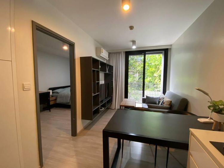 33 ตร.ม. 1 ห้องนอน 1 ห้องน้ำ คอนโดสำหรับ ขายใน ลุมพินี