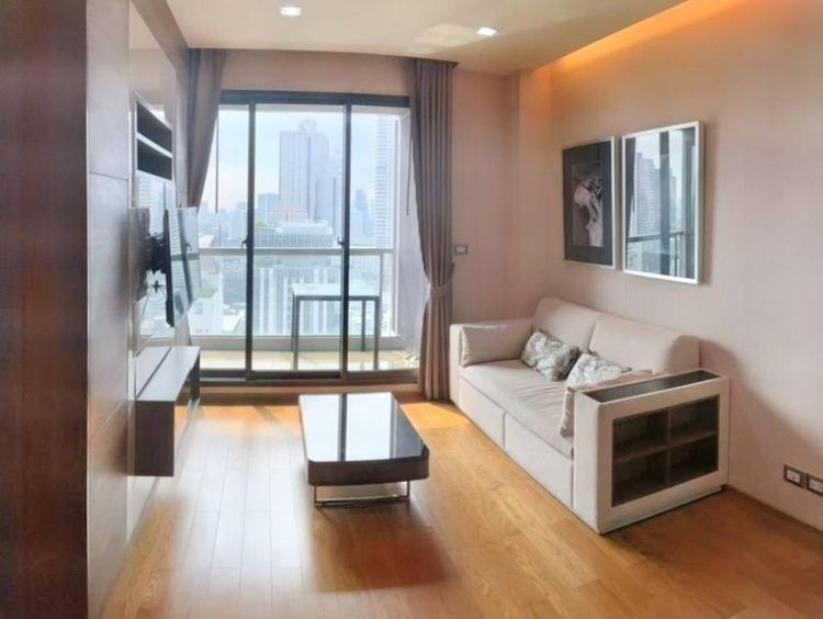 56 ตร.ม. 1 ห้องนอน 1 ห้องน้ำ คอนโดสำหรับ ขายใน สีลม