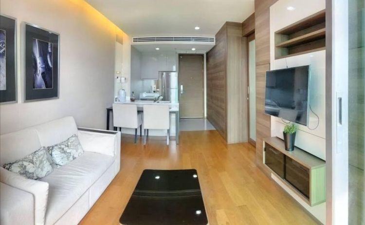 ตกแต่งครบ 2012 AP (Thailand) 56 ตร.ม. 1 ห้องนอน 1 ห้องน้ำ คอนโดสำหรับ ขายใน สีลม รูปที่ 2