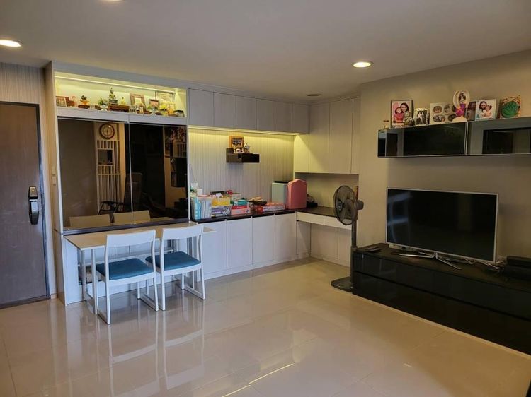 72 ตร.ม. 2 ห้องนอน 2 ห้องน้ำ คอนโดสำหรับ ขายใน สามเสนใน