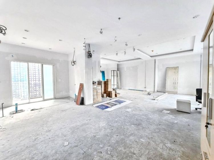 3 ห้องนอน 3 ห้องน้ำ 213.88 ตร.ม. สำหรับขาย