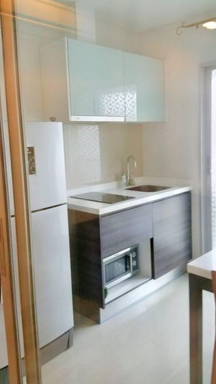 ตกแต่งครบ 2013 อื่นๆ 34 ตร.ม. 1 ห้องนอน 1 ห้องน้ำ คอนโดสำหรับ ขายใน ยานนาวา รูปที่ 3