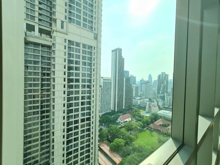 ตกแต่งครบ 2013 Land and Houses 97 ตร.ม. 2 ห้องนอน 2 ห้องน้ำ คอนโดสำหรับ ขายใน คลองตันเหนือ รูปที่ 3