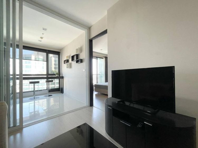 ตกแต่งครบ 2013 AP (Thailand) 45 ตร.ม. 1 ห้องนอน 1 ห้องน้ำ คอนโดสำหรับ ขายใน พระโขนง รูปที่ 2