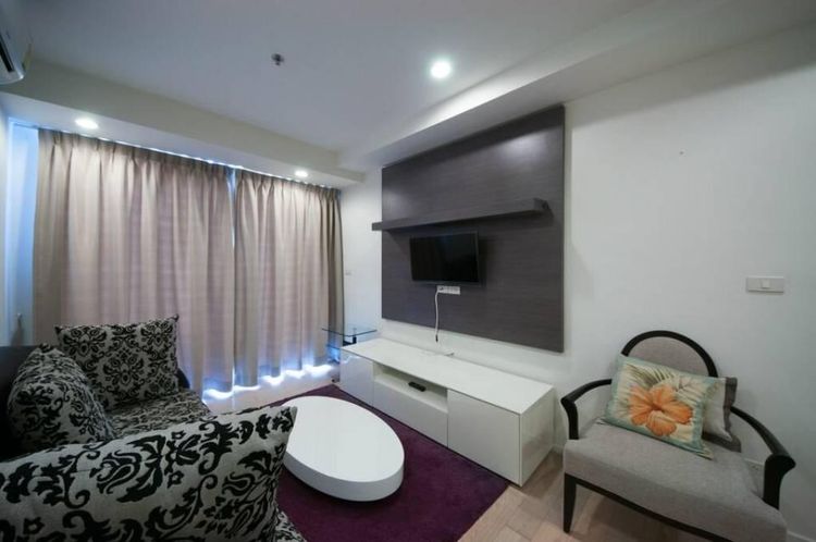 ตกแต่งครบ 2013 อื่นๆ ขาย 15 Sukhumvit Residences 1 ห้องนอน 1 ห้องน้ำ 57 ตารางเมตร