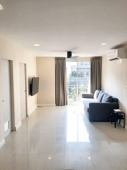 ตกแต่งครบ 2010 อื่นๆ 77 ตร.ม. 2 ห้องนอน 2 ห้องน้ำ คอนโดสำหรับ ขายใน ช่องนนทรี รูปที่ 4