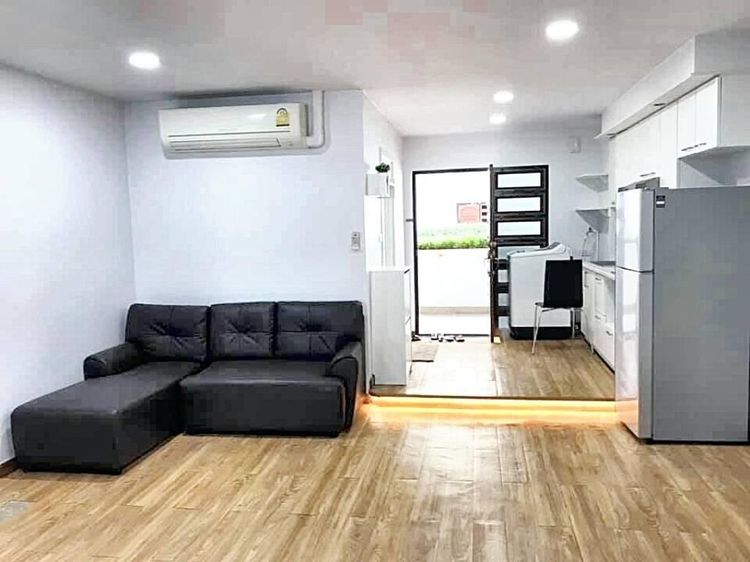 ตกแต่งครบ 2010 Supalai 50 ตร.ม. 1 ห้องนอน 1 ห้องน้ำ คอนโดสำหรับ ขายใน คลองตันเหนือ