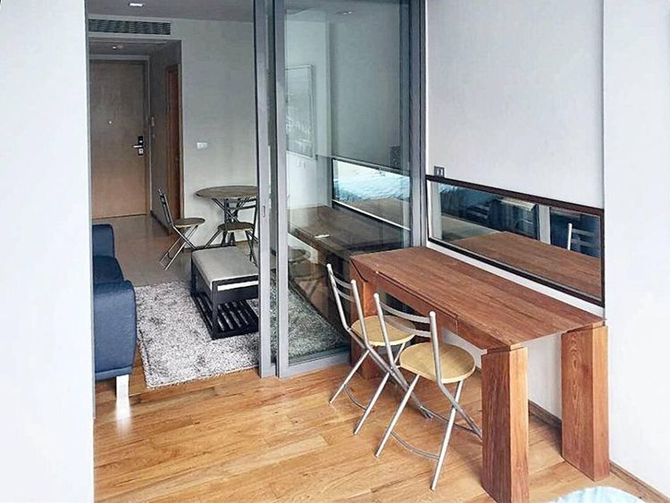 ตกแต่งครบ 2014 อื่นๆ 31 ตร.ม. 1 ห้องนอน 1 ห้องน้ำ คอนโดสำหรับ ขายใน คลองตันเหนือ รูปที่ 4