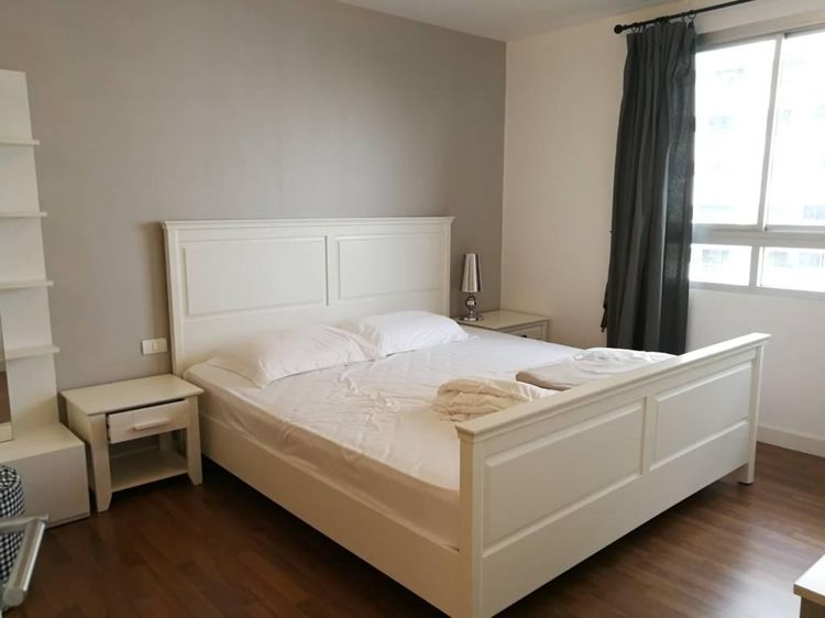 ตกแต่งครบ 2010 อื่นๆ 46 ตร.ม. 1 ห้องนอน 1 ห้องน้ำ คอนโดสำหรับ ขายใน คลองตันเหนือ รูปที่ 4