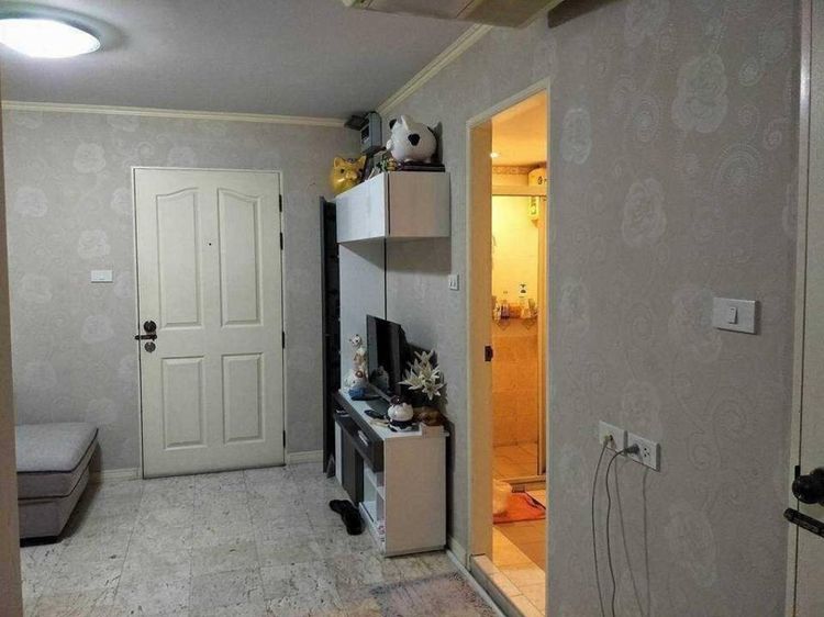 ตกแต่งครบ 2010 LPN Development 30 ตร.ม. สตูดิโอ 1 ห้องน้ำ คอนโดสำหรับ ขายใน ทุ่งมหาเมฆ รูปที่ 3