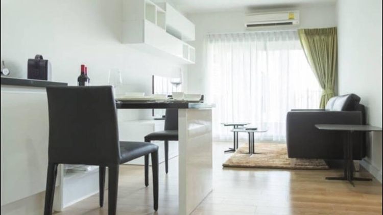 ตกแต่งครบ 2010 อื่นๆ 65 ตร.ม. 2 ห้องนอน 2 ห้องน้ำ คอนโดสำหรับ ขายใน คลองตัน