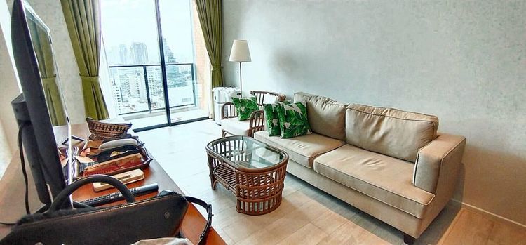 ตกแต่งครบ 2020 Raimon Land 49 ตร.ม. 1 ห้องนอน 1 ห้องน้ำ คอนโดสำหรับ ขายใน สีลม รูปที่ 2