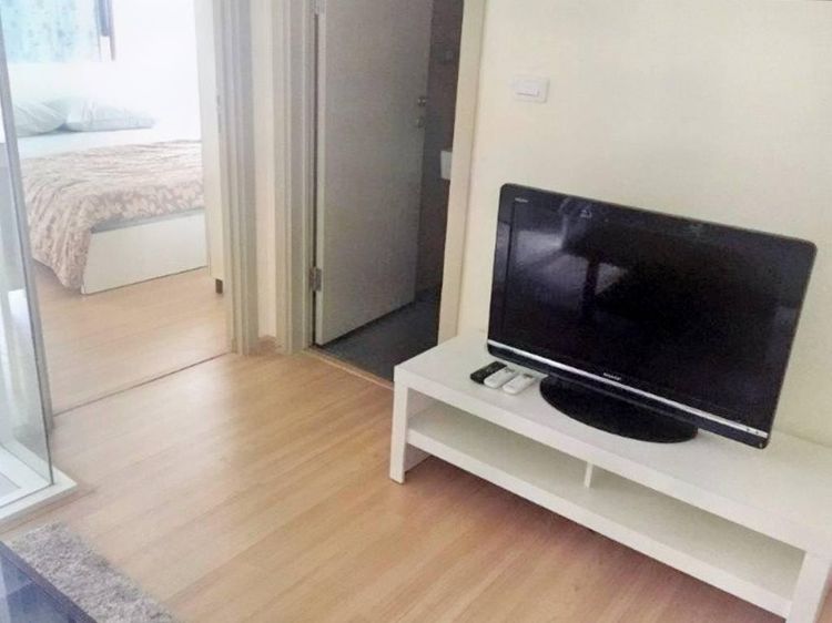 ตกแต่งครบ 2012 Sansiri 32 ตร.ม. 1 ห้องนอน 1 ห้องน้ำ คอนโดสำหรับ ขายใน หัวหมาก รูปที่ 3