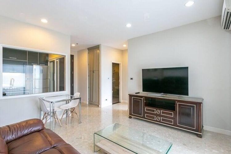 ตกแต่งครบ 2014 อื่นๆ 52 ตร.ม. 1 ห้องนอน 1 ห้องน้ำ คอนโดสำหรับ ขายใน คลองตัน รูปที่ 3