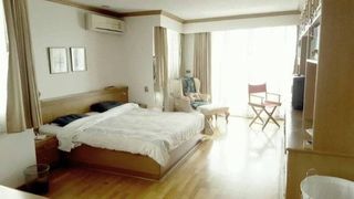 190 ตร.ม. 2 ห้องนอน 2 ห้องน้ำ คอนโดสำหรับ ขายใน คลองเตย