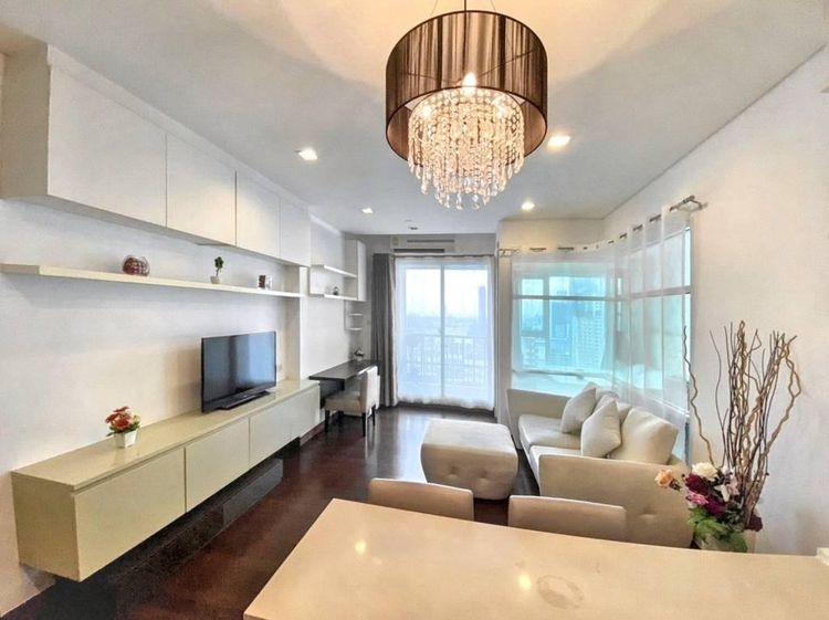 ตกแต่งครบ 2010 อื่นๆ 43 ตร.ม. 1 ห้องนอน 1 ห้องน้ำ คอนโดสำหรับ ขายใน คลองตันเหนือ รูปที่ 3