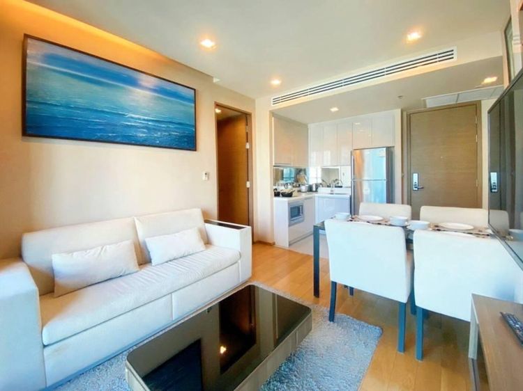 ตกแต่งครบ 2012 AP (Thailand) 66 ตร.ม. 2 ห้องนอน 2 ห้องน้ำ คอนโดสำหรับ ขายใน สีลม รูปที่ 3