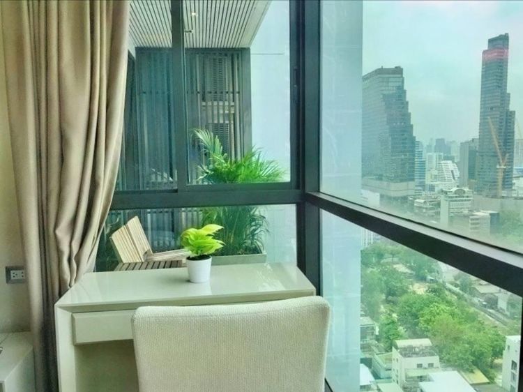 ตกแต่งครบ 2012 AP (Thailand) 66 ตร.ม. 2 ห้องนอน 2 ห้องน้ำ คอนโดสำหรับ ขายใน สีลม รูปที่ 4