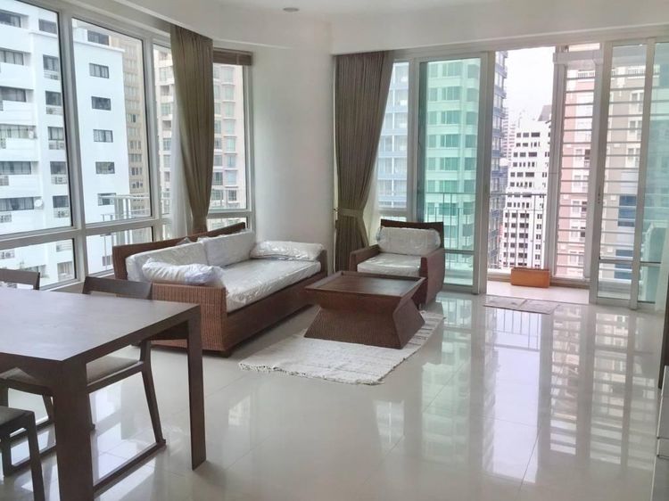 ตกแต่งครบ 2010 อื่นๆ 93 ตร.ม. 2 ห้องนอน 2 ห้องน้ำ คอนโดสำหรับ ขายใน ลุมพินี รูปที่ 2