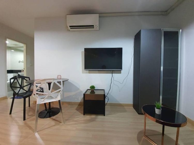 ตกแต่งครบ 2012 CMC Group 38 ตร.ม. 1 ห้องนอน 1 ห้องน้ำ คอนโดสำหรับ ขายใน จตุจักร รูปที่ 3