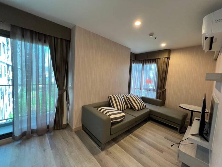 ตกแต่งครบ 2015 อื่นๆ 61 ตร.ม. 2 ห้องนอน 2 ห้องน้ำ คอนโดสำหรับ ขายใน ห้วยขวาง