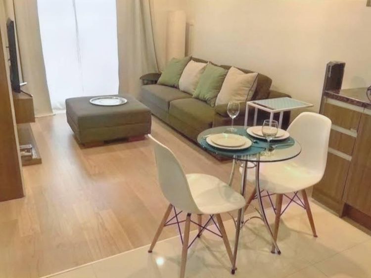 ตกแต่งครบ 2016 อื่นๆ 40 ตร.ม. 1 ห้องนอน 1 ห้องน้ำ คอนโดสำหรับ ขายใน คลองเตยเหนือ