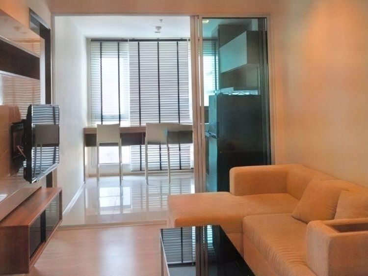 ตกแต่งครบ 2014 AP (Thailand) 44 ตร.ม. 1 ห้องนอน 1 ห้องน้ำ คอนโดสำหรับ ขายใน ยานนาวา รูปที่ 2