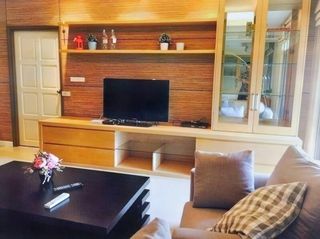 140 ตร.ม. 2 ห้องนอน 2 ห้องน้ำ คอนโดสำหรับ ขายใน คลองตันเหนือ