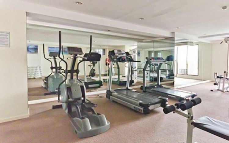 ตกแต่งครบ 2010 อื่นๆ 164 ตร.ม. 3 ห้องนอน 3 ห้องน้ำ คอนโดสำหรับ ขายใน คลองตันเหนือ รูปที่ 4