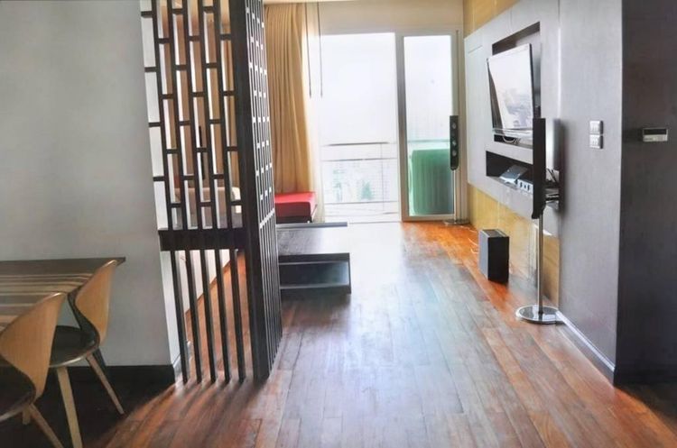 ตกแต่งครบ 2010 อื่นๆ 90 ตร.ม. 2 ห้องนอน 2 ห้องน้ำ คอนโดสำหรับ ขายใน คลองตันเหนือ