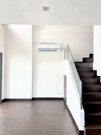 ตกแต่งครบ 2010 Ananda Development 63 ตร.ม. 1 ห้องนอน 2 ห้องน้ำ คอนโดสำหรับ ขายใน ทุ่งพญาไท รูปที่ 3