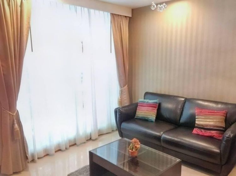 ตกแต่งครบ 2010 Sansiri 56 ตร.ม. 1 ห้องนอน 1 ห้องน้ำ คอนโดสำหรับ ขายใน คลองเตย รูปที่ 2