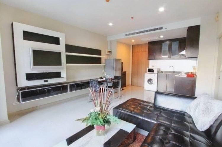 ตกแต่งครบ 2010 Noble Development 52 ตร.ม. 1 ห้องนอน 1 ห้องน้ำ คอนโดสำหรับ ขายใน คลองตันเหนือ รูปที่ 2