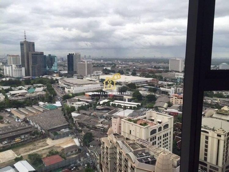 ตกแต่งครบ 2013 LPN Development 55 ตร.ม. 2 ห้องนอน 2 ห้องน้ำ คอนโดสำหรับ ขายใน คลองตัน รูปที่ 4