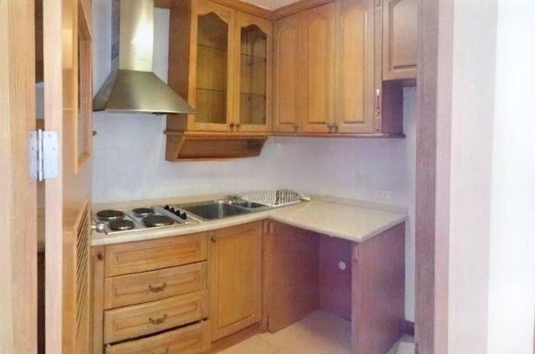 ตกแต่งครบ 2010 Land and Houses 99 ตร.ม. 2 ห้องนอน 2 ห้องน้ำ คอนโดสำหรับ ขายใน บางคอแหลม รูปที่ 2