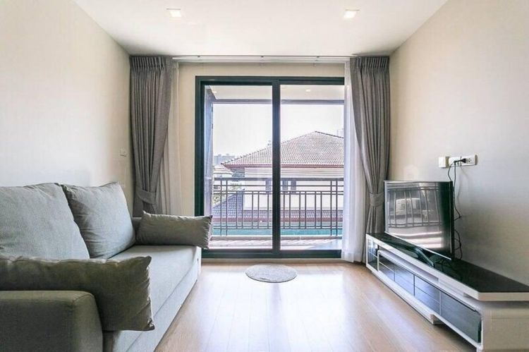 ตกแต่งครบ 2016 อื่นๆ 40 ตร.ม. 1 ห้องนอน 1 ห้องน้ำ คอนโดสำหรับ ขายใน คลองเตยเหนือ รูปที่ 2