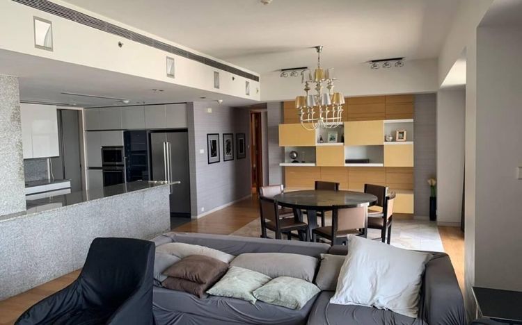 ตกแต่งครบ 2010 อื่นๆ 197 ตร.ม. 3 ห้องนอน 4 ห้องน้ำ คอนโดสำหรับ ขายใน ทุ่งมหาเมฆ