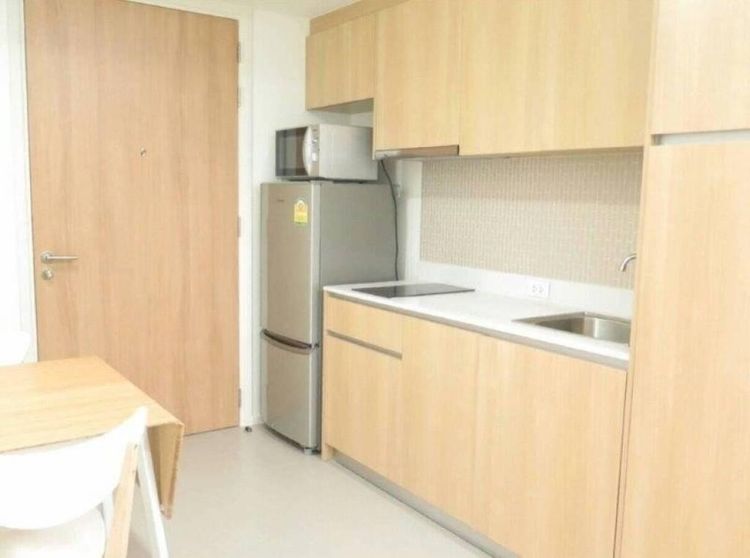 ตกแต่งครบ 2012 อื่นๆ 37 ตร.ม. 1 ห้องนอน 1 ห้องน้ำ คอนโดสำหรับ ขาย &amp; เช่าใน ลุมพินี รูปที่ 3