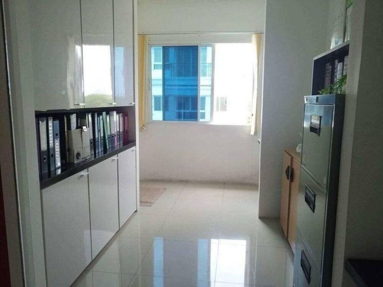 ตกแต่งครบ อื่นๆ 242 ตร.ม. 3 ห้องนอน 3 ห้องน้ำ ทาวน์เฮาส์สำหรับ ขายใน หนองบอน รูปที่ 2