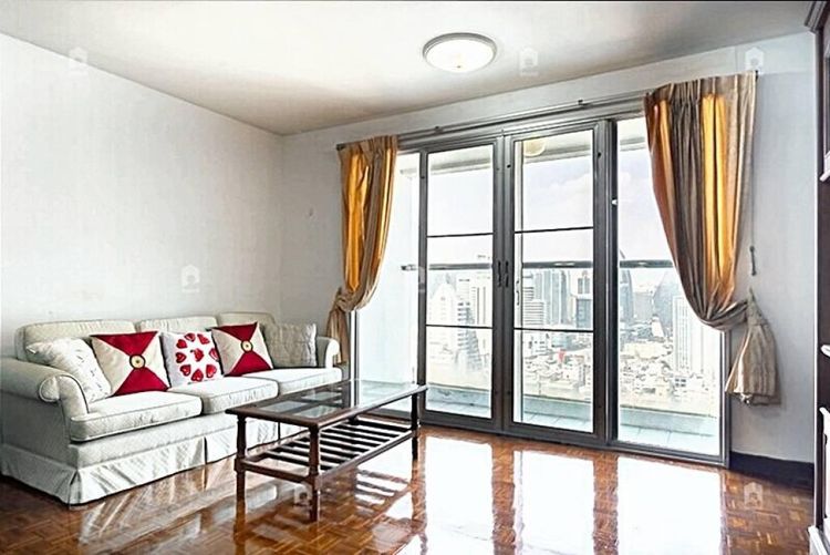 ตกแต่งครบ 2010 อื่นๆ 59 ตร.ม. 1 ห้องนอน 1 ห้องน้ำ คอนโดสำหรับ ขายใน คลองเตยเหนือ รูปที่ 3