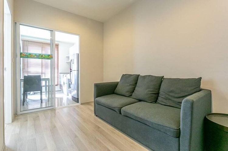 ตกแต่งครบ 2015 อื่นๆ 32 ตร.ม. 1 ห้องนอน 1 ห้องน้ำ คอนโดสำหรับ ขายใน ห้วยขวาง