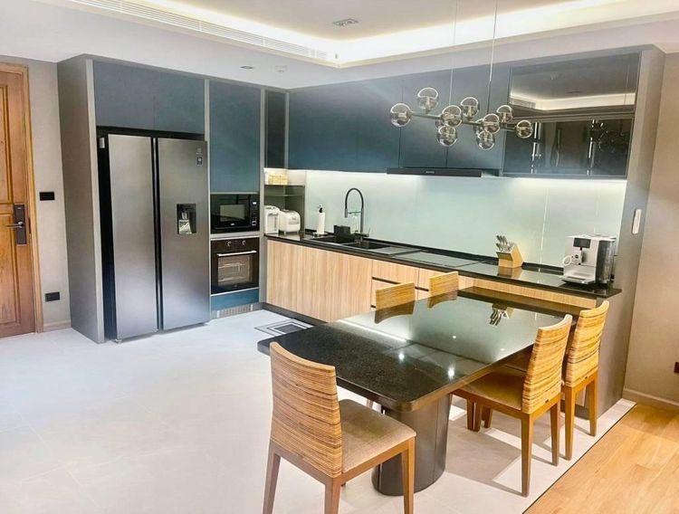 ตกแต่งครบ 2010 อื่นๆ 101 ตร.ม. 2 ห้องนอน 2 ห้องน้ำ คอนโดสำหรับ ขายใน คลองตันเหนือ รูปที่ 4