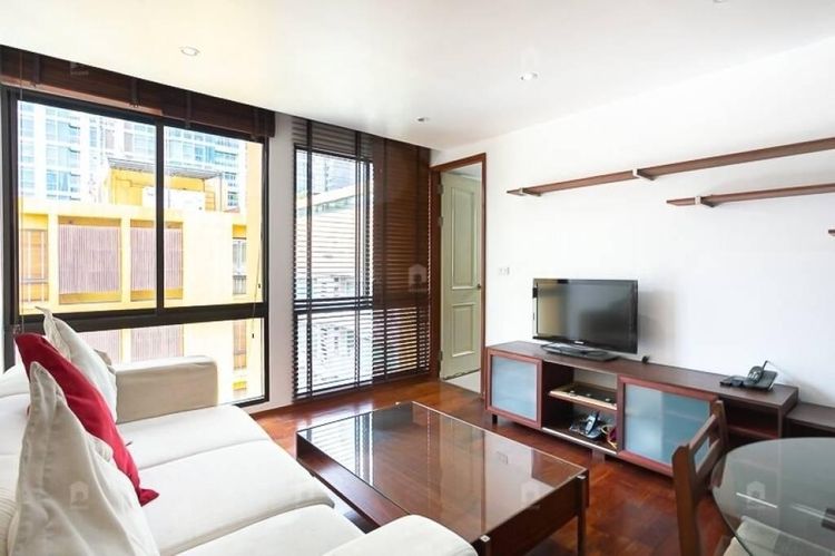 ตกแต่งครบ 2019 Noble Development 64 ตร.ม. 1 ห้องนอน 2 ห้องน้ำ คอนโดสำหรับ ขายใน ลุมพินี