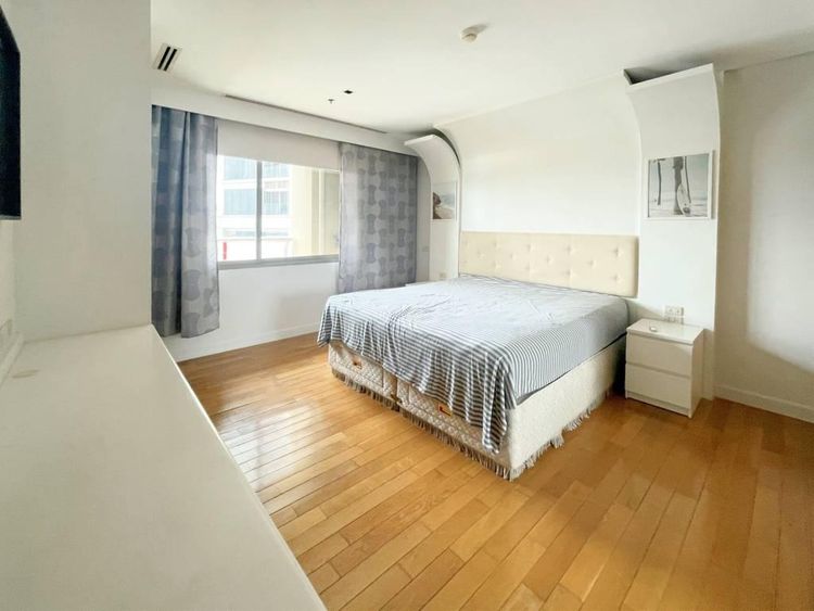ตกแต่งครบ 2010 Raimon Land ขายคอนโด 2ห้องนอน 2ห้องน้ำ 110ตร.ม. เดอะ เลคส์ รูปที่ 4