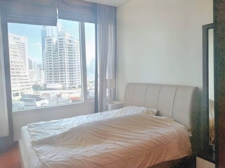 ตกแต่งครบ 2010 อื่นๆ 127 ตร.ม. 3 ห้องนอน 2 ห้องน้ำ คอนโดสำหรับ ขายใน สีลม รูปที่ 4