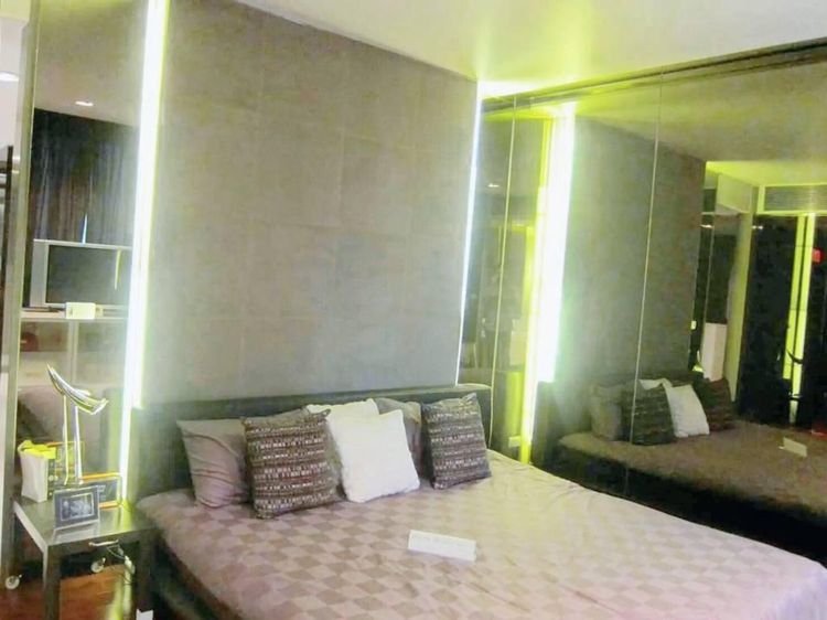ตกแต่งครบ 2010 Major Development Manhattan Chidlom / Condo For Sale / 2 Bedroom / 88.8 SQM / BTS Chit Lom / Bangkok รูปที่ 3
